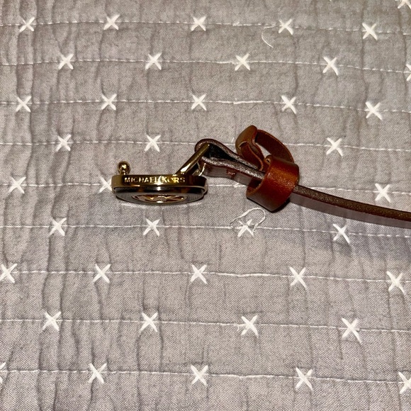 Michael Kors Tan Leather Belt with Tortoise Shell Accent - Picture 3 of 6